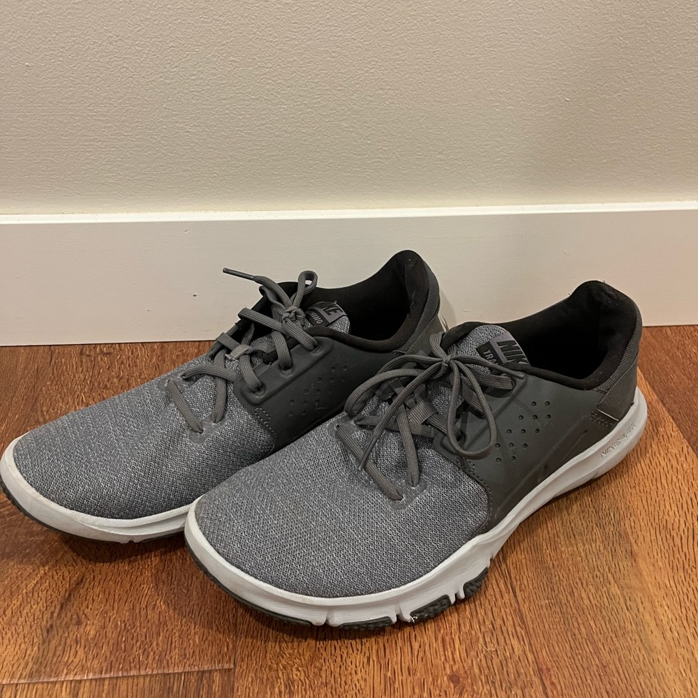 Men’s Nike Free Running shoes.